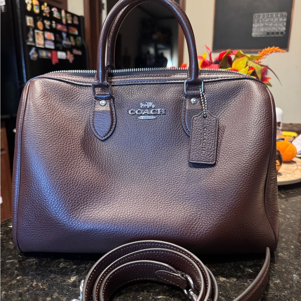 Coach large Rowan bag in maple color used